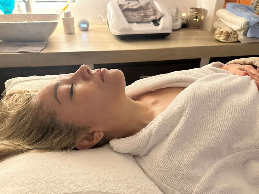 Masaje y Facial